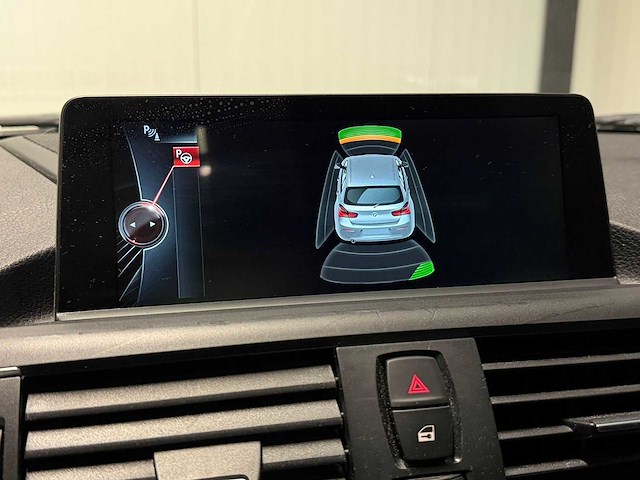 Bmw - 1-serie - 118i cent high exe 2016 jp-650-f iaw - afbeelding 2 van  24