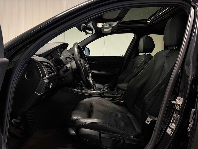 Bmw - 1-serie - 118i cent high exe 2016 jp-650-f iaw - afbeelding 14 van  24