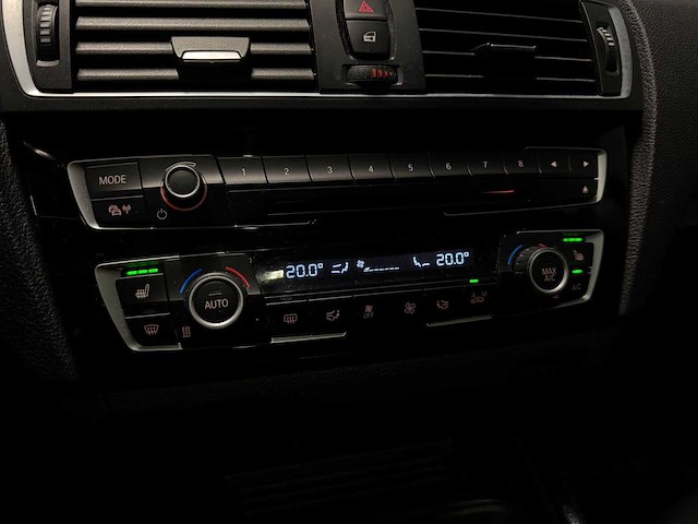 Bmw - 1-serie - 118i cent high exe 2016 jp-650-f iaw - afbeelding 23 van  24