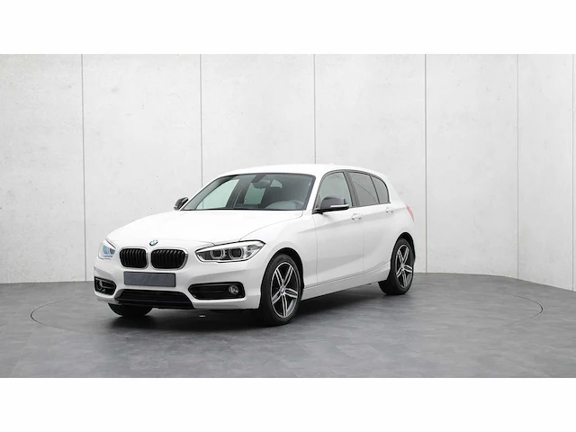 Bmw - 1-serie - 118i ede c. sport - 2015 - hp-814-r - personenauto - afbeelding 1 van  15