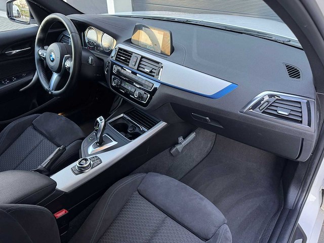 Bmw - 1-serie - 118i ed.ms.ex. - car - 2017|tf-936-g|iaw - afbeelding 24 van  30