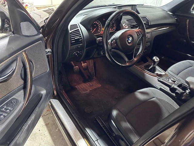Bmw - 1-serie - 118i high executive - pf-013-g - afbeelding 19 van  20