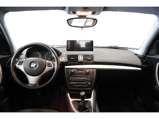 Bmw - 1-serie - 120i - car - afbeelding 2 van  20