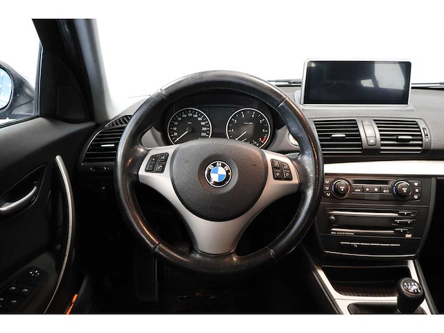 Bmw - 1-serie - 120i - car - afbeelding 3 van  20
