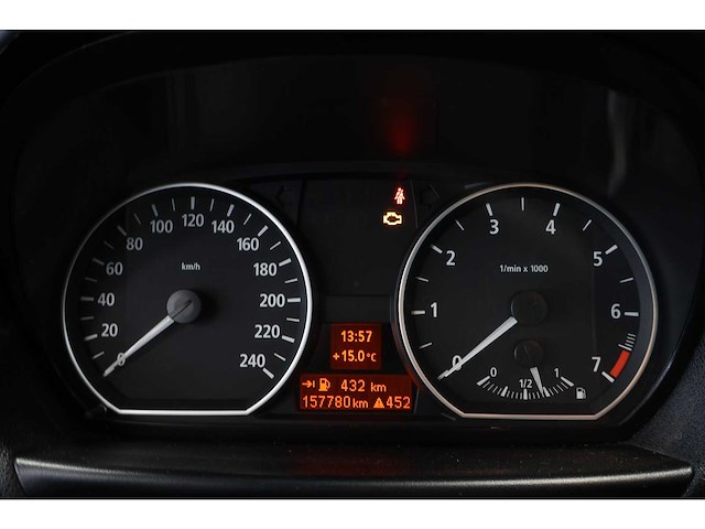 Bmw - 1-serie - 120i - car - afbeelding 4 van  20