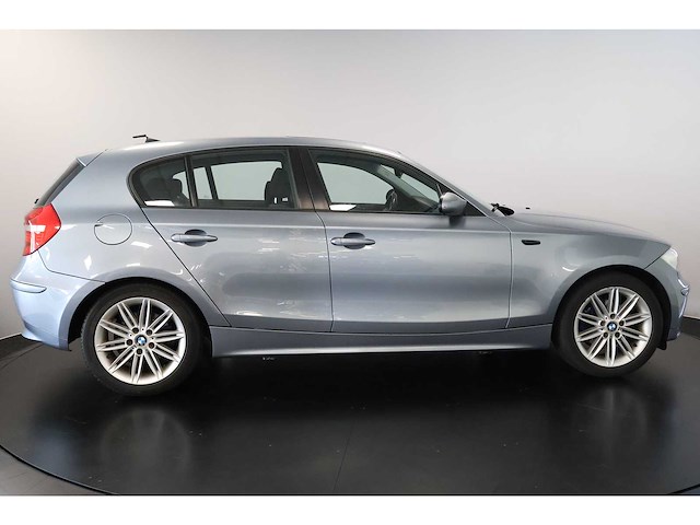 Bmw - 1-serie - 120i - car - afbeelding 15 van  20