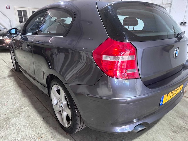 Bmw - 1-serie - 120i - t-106-kt- 2009 - afbeelding 5 van  11