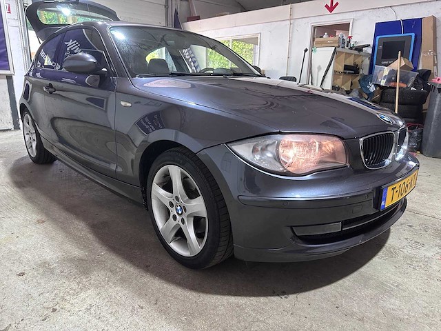 Bmw - 1-serie - 120i - t-106-kt- 2009 - afbeelding 7 van  11