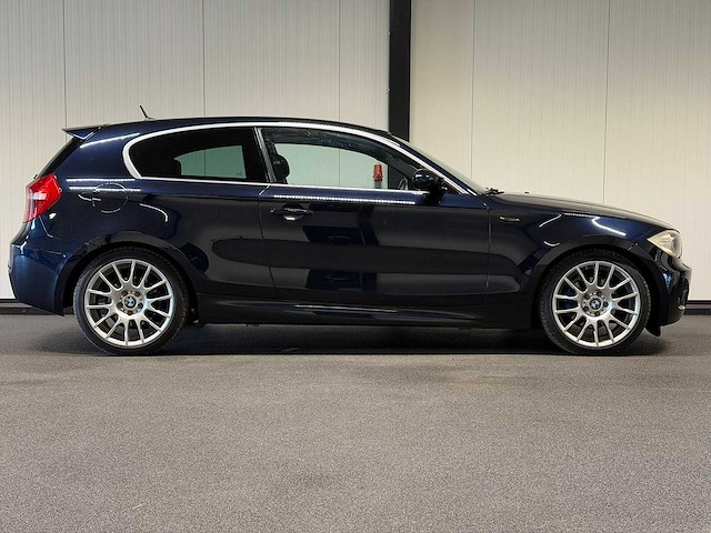 Bmw - 1-serie - 120i -6-zns-41 - 2007 iaw - afbeelding 5 van  16