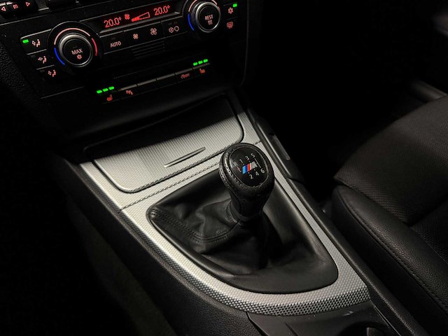 Bmw - 1-serie - 120i -6-zns-41 - 2007 iaw - afbeelding 8 van  16