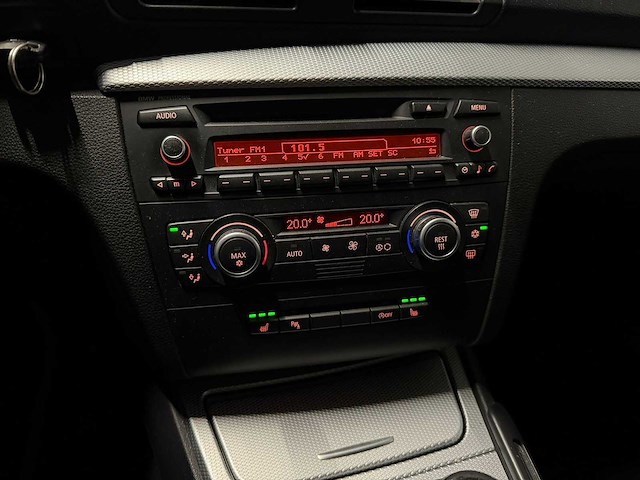 Bmw - 1-serie - 120i -6-zns-41 - 2007 iaw - afbeelding 13 van  16