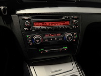 Bmw - 1-serie - 120i -6-zns-41 - 2007 iaw - afbeelding 13 van  16