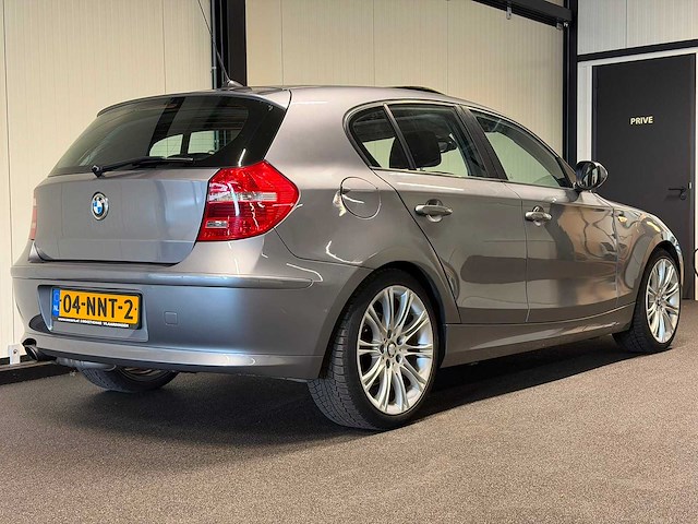 Bmw - 1-serie - 120i bns line ed. - 04-nnt-2 - 2010 iaw - afbeelding 6 van  10