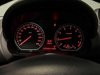 Bmw - 1-serie - 120i bns line ed. - 04-nnt-2 - 2010 iaw - afbeelding 8 van  10