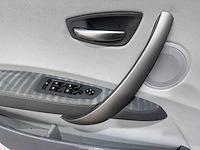 Bmw - 1-serie - 120i executive - 3-xdz-45- 2004 - afbeelding 2 van  16