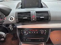Bmw - 1-serie - 120i executive - 3-xdz-45- 2004 - afbeelding 4 van  16