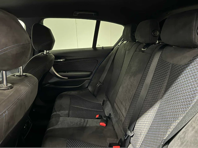 Bmw - 1-serie - m 135 i - personenauto - 2013 - afbeelding 22 van  33
