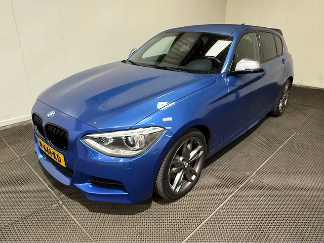 Bmw - 1-serie - m 135 i - personenauto - 2013 - afbeelding 1 van  23
