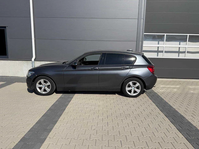 Bmw - 1-serie 116i business - personenauto - 2011 - afbeelding 12 van  26