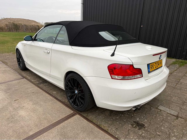 Bmw - 128i - personenauto - 2009 - afbeelding 7 van  9