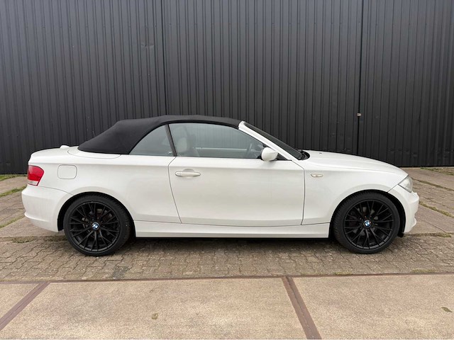 Bmw - 128i - personenauto - 2009 - afbeelding 8 van  9