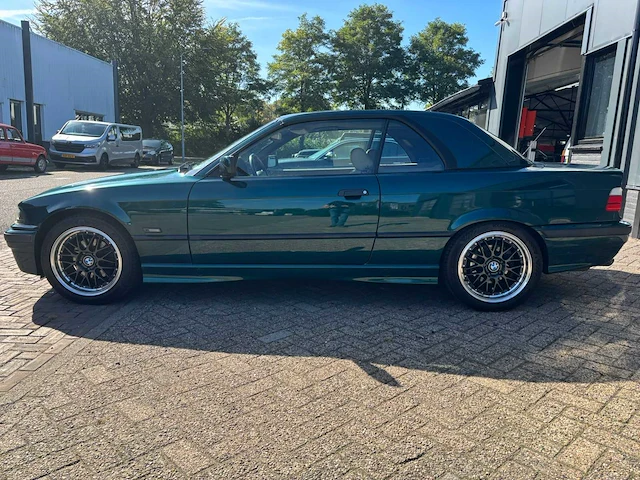 Bmw - 1995 - 3 serie - 3er reihe cabriolet - personenauto - afbeelding 24 van  26