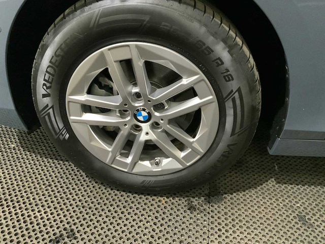 Bmw - 2 serie - 218i - automaat -personenauto - 2023 - afbeelding 14 van  24
