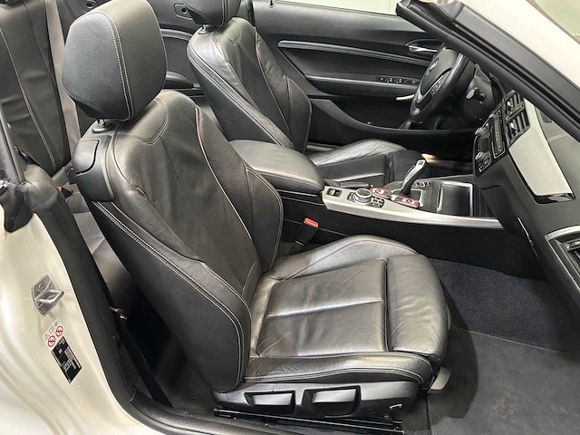 Bmw - 2-serie cabrio - 218i high executive - car - 2021 - afbeelding 28 van  36