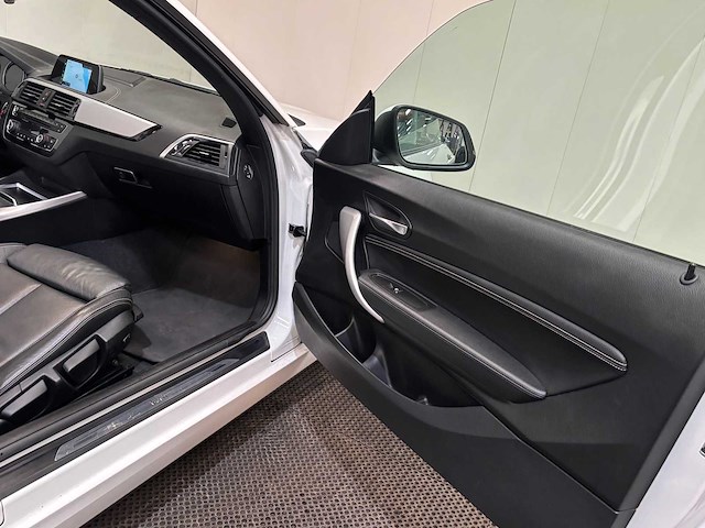 Bmw - 2-serie cabrio - 218i high executive - car - 2021 - afbeelding 27 van  36