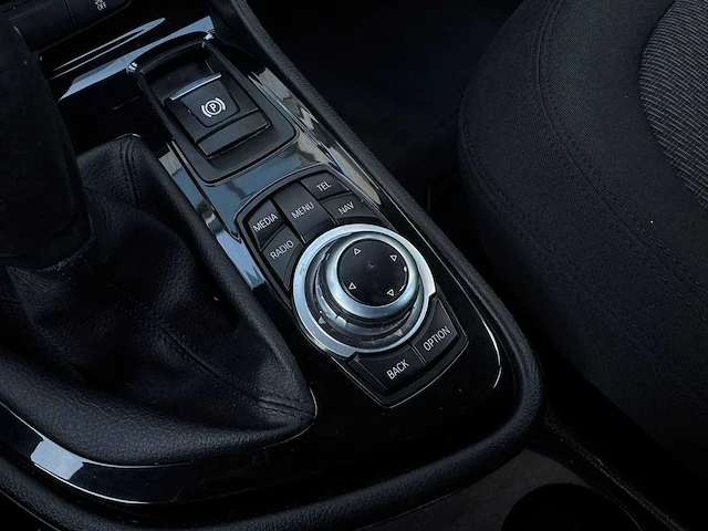 Bmw - 2-serie gran tourer - 216i high exec. - car - 2017 - afbeelding 9 van  29