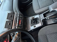 Bmw - 2001 - 3-serie touring - 318i executive - 44-hg-kb - afbeelding 2 van  13