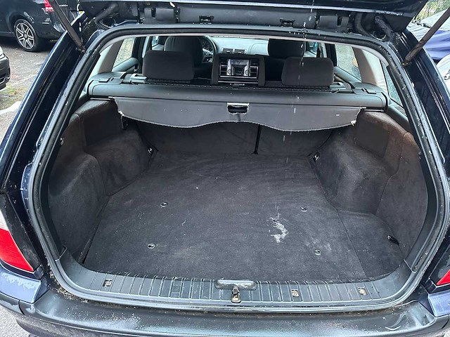 Bmw - 2001 - 3-serie touring - 318i executive - 44-hg-kb - afbeelding 10 van  13