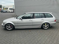 Bmw - 2001 - 3-serie touring - 320i executive - personenauto - driftauto - afbeelding 24 van  28