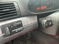 Bmw - 2001 - 3-serie touring - 320i executive - personenauto - driftauto - afbeelding 11 van  28