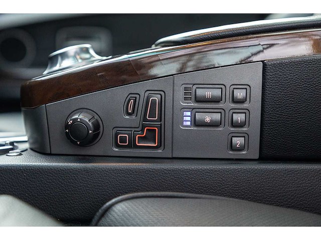 Bmw - 2002 - 7-serie - 745i executive - rk-008-l - afbeelding 31 van  62