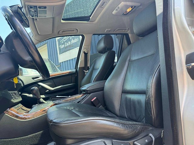 Bmw - 2003 - x5 - 4.4i executive - 86-ln-kn - afbeelding 9 van  31
