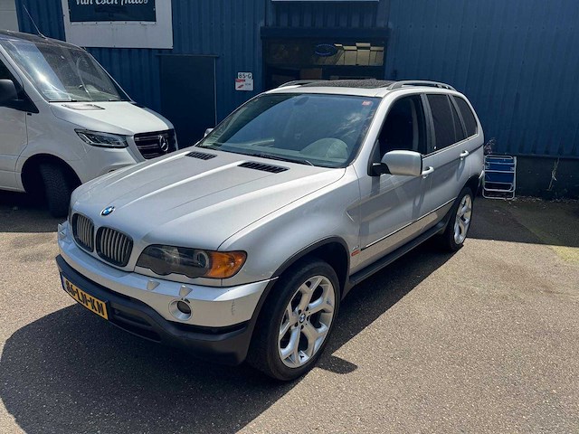 Bmw - 2003 - x5 - 4.4i executive - 86-ln-kn - afbeelding 1 van  31