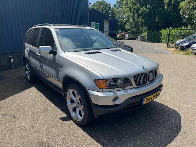 Bmw - 2003 - x5 - 4.4i executive - 86-ln-kn - afbeelding 23 van  31