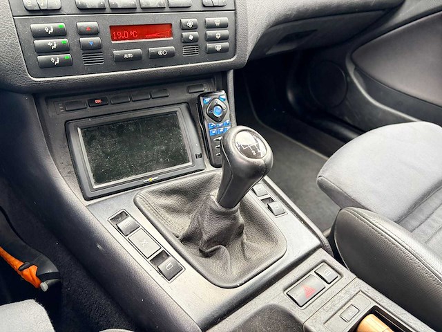 Bmw - 2004 - 3-serie touring - 325i lifestyle ed. - 60-ps-xx - afbeelding 8 van  20