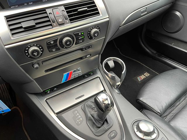 Bmw - 2004 - 6-serie - 645ci s - personenauto - afbeelding 2 van  20