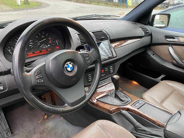 Bmw - 2004 - x5 - 4.4i high executive - 48-pg-bg - afbeelding 10 van  34