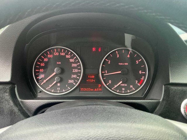 Bmw - 2005 - 3-serie touring - 320i executive - personenauto (57-tf-zz) - afbeelding 3 van  25