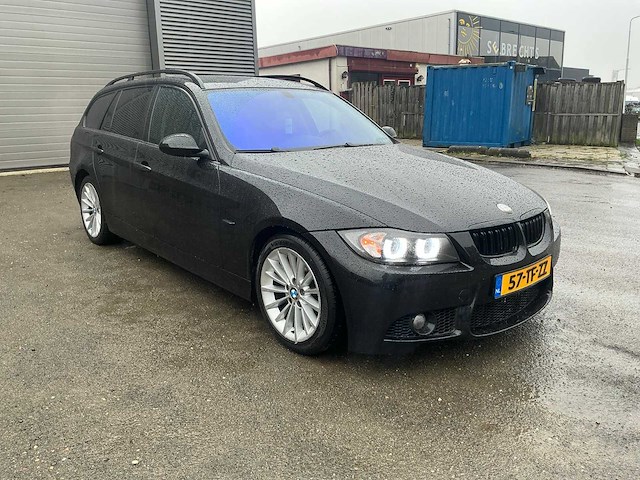 Bmw - 2005 - 3-serie touring - 320i executive - personenauto (57-tf-zz) - afbeelding 19 van  25