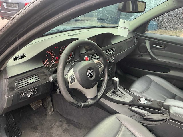 Bmw - 2005 - 3-serie touring - 320i executive - personenauto (57-tf-zz) - afbeelding 25 van  25