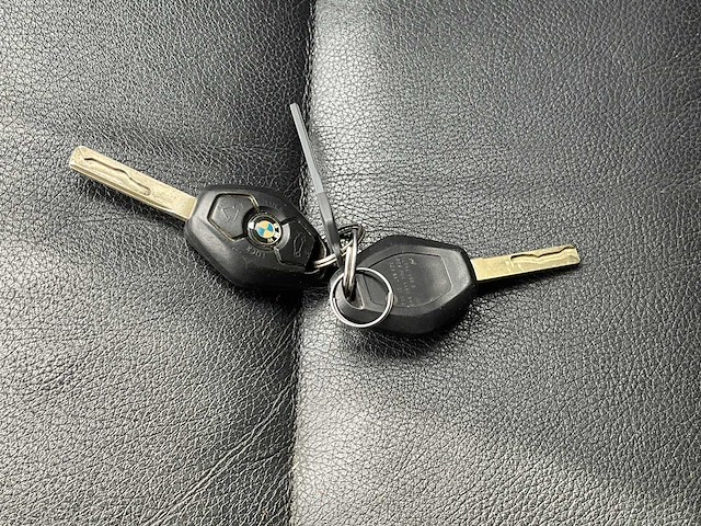 Bmw - 2005 - 5-serie - 525i high executive - personenauto - afbeelding 21 van  33