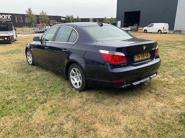 Bmw - 2005 - 5-serie - 525i high executive - personenauto - afbeelding 24 van  33