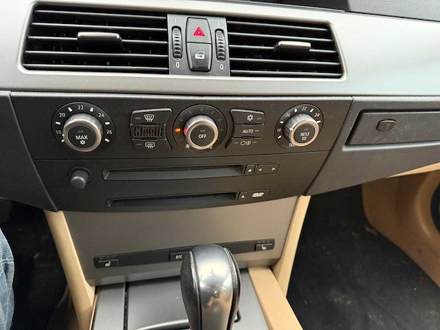 Bmw - 2005 - 5-serie - 530i high executive - personenauto - afbeelding 22 van  22