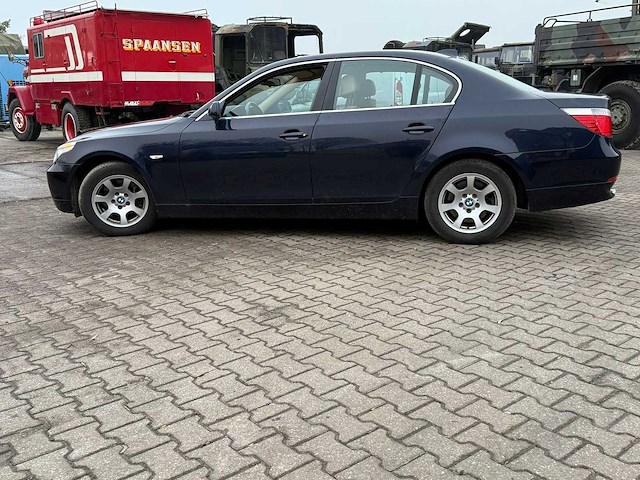 Bmw - 2005 - 5-serie - 530i high executive - personenauto - afbeelding 19 van  22