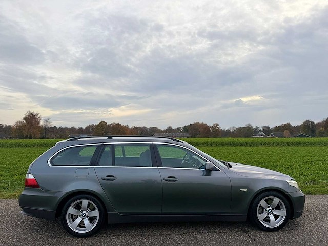 Bmw - 2005 - 5-serie touring - 525i - 09-rf-tk - afbeelding 7 van  12