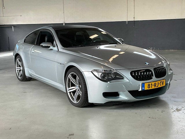 Bmw - 2005 - 6-serie - m6 - personenauto - afbeelding 8 van  16